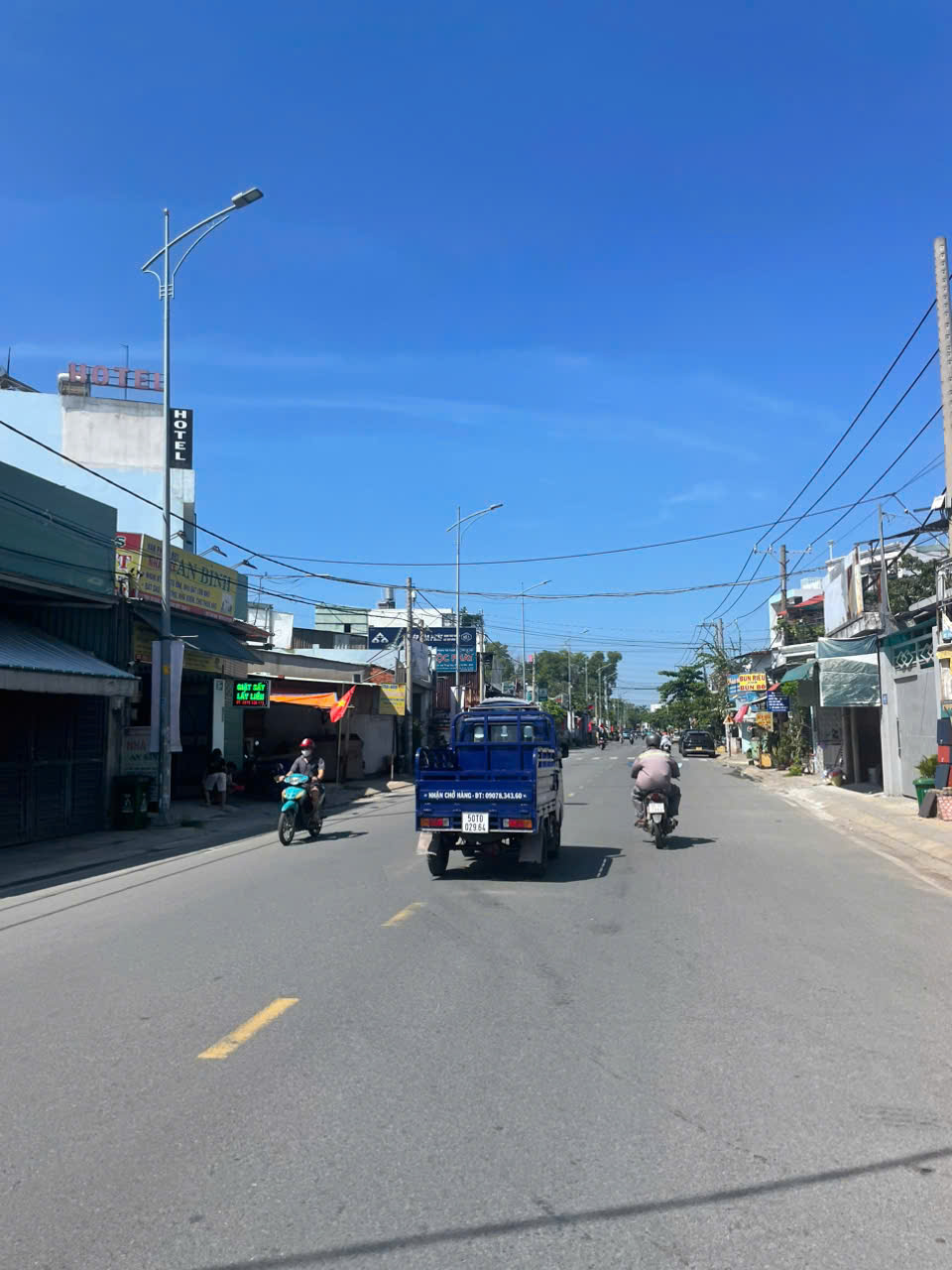 z6185501153705_cfd6d7197b114eec7d531d2dc101fbae