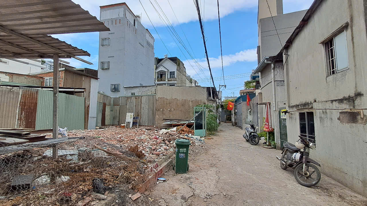 z6535567748934_46d557835086e69c2a8bc1a1f4b48038