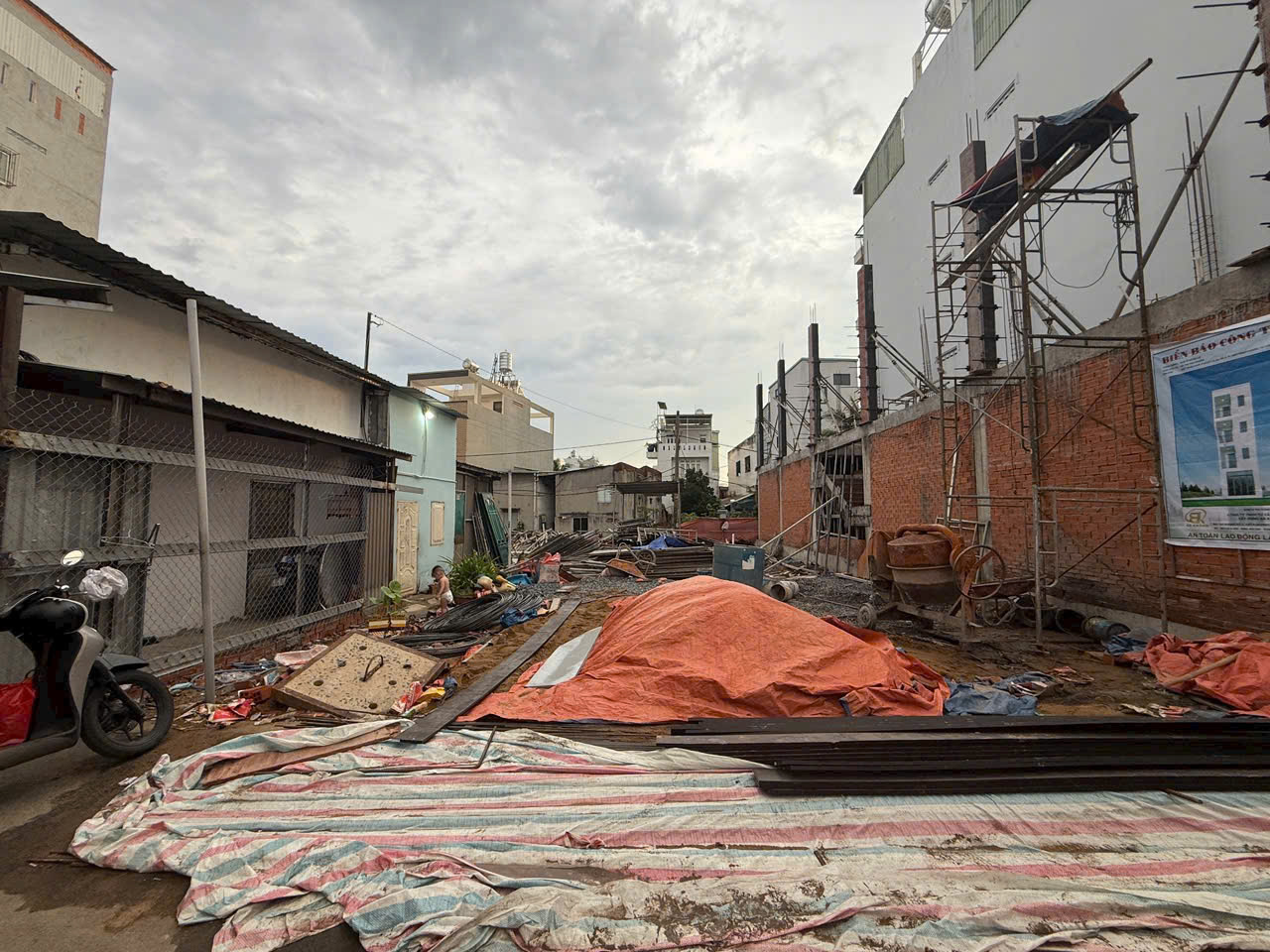 z6765899278327_4dfa5dc3eca0efba60777b5d80481804