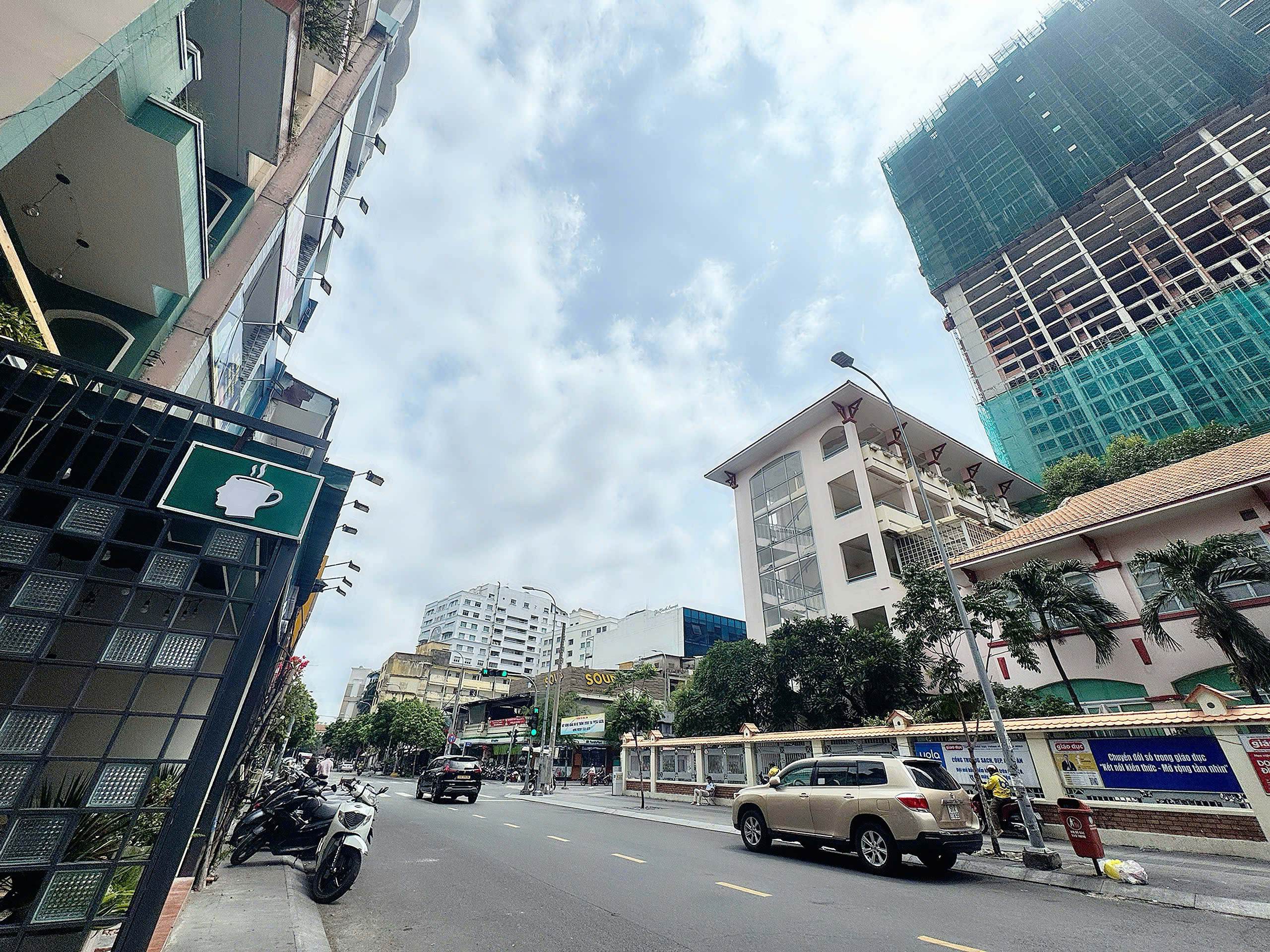 z6845513035811_8094a720db8f3c63aa4caa36612c550f