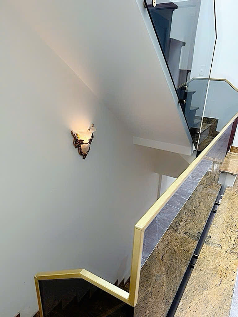 z6851719219937_35cd77331bccc36f7daac3d141b75a5f