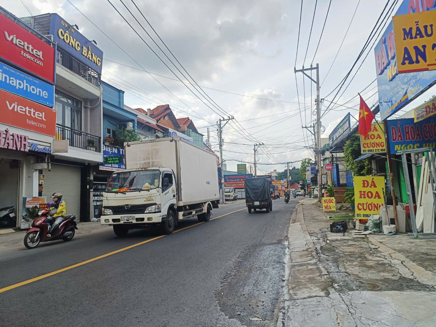 z6984487717983_fa5a5d56158297c33a8b9ed0745c1fda