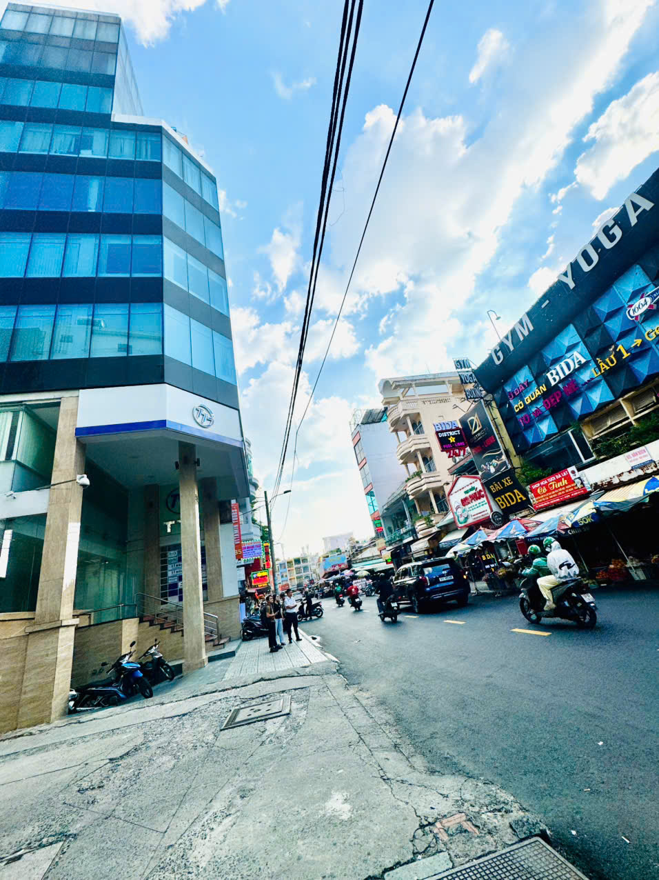 z7015176396504_01e59ba49793fa224fe33924026a5a45