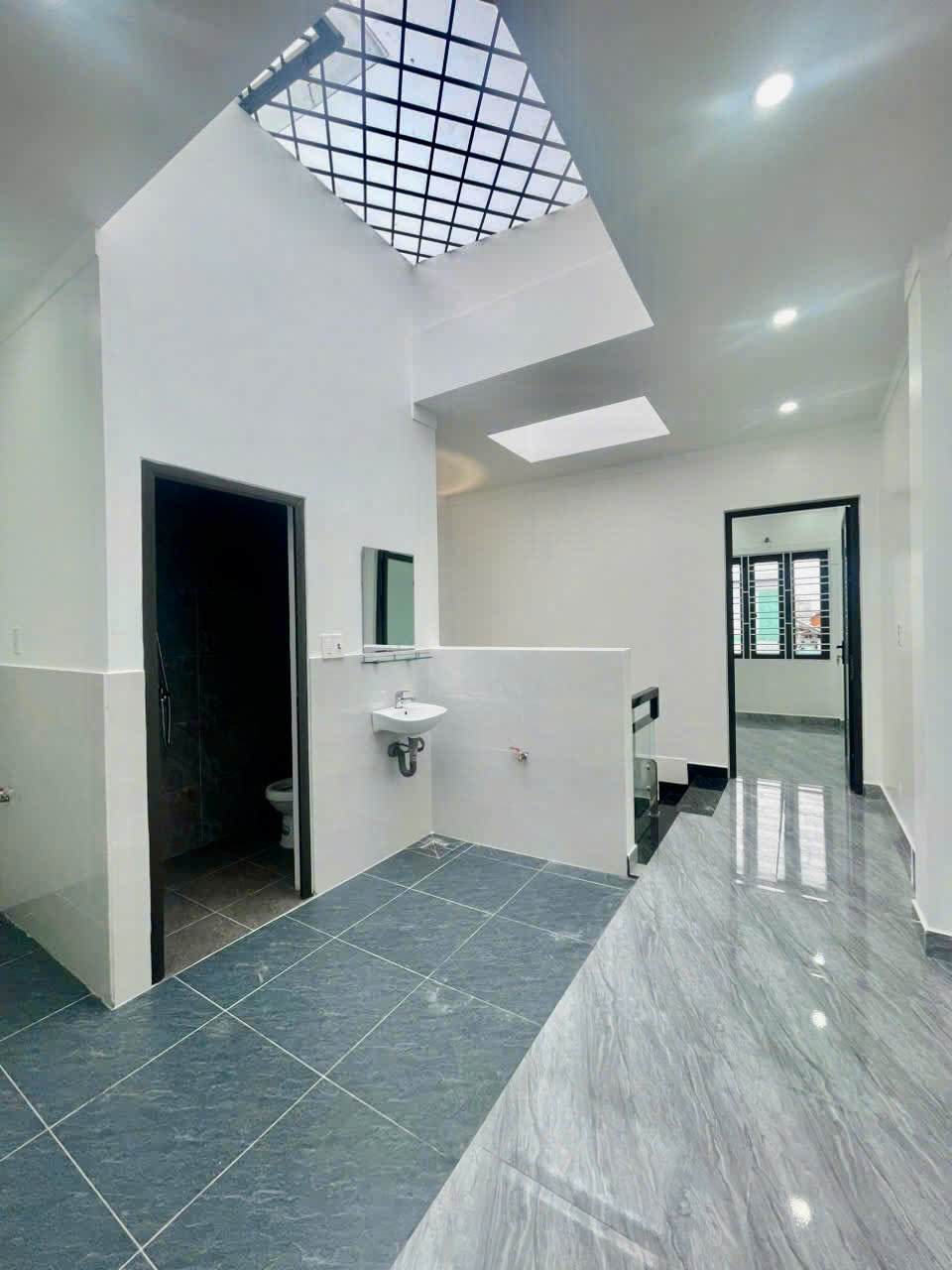 z7027024807202_99d9c36f47cf6f7b0f490aa8da02d36d