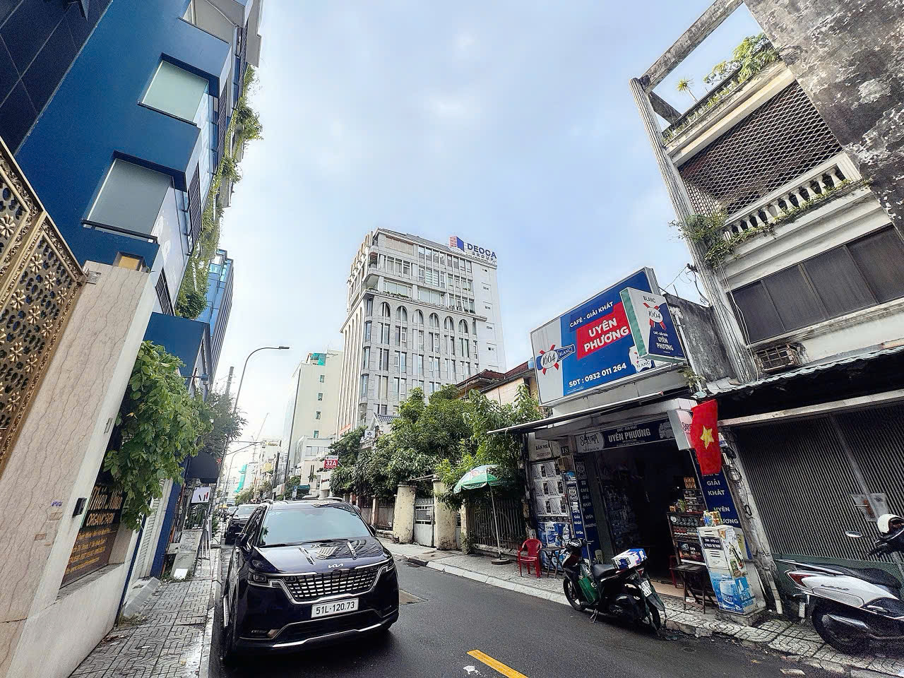 z7050496437165_e89ee6efa004ce310baf4c22b20dd013