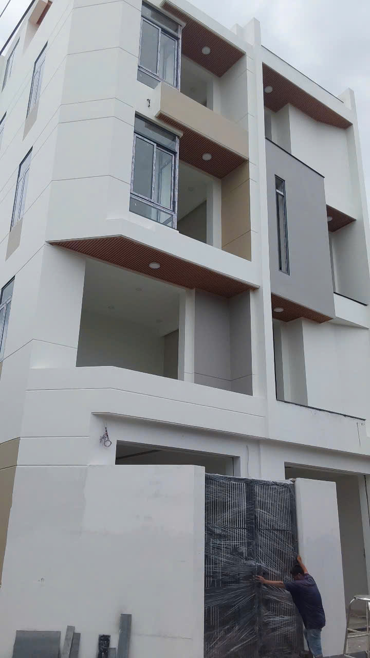 z7052480054957_6632ab0190a4aaeb4b968b3f37409a81