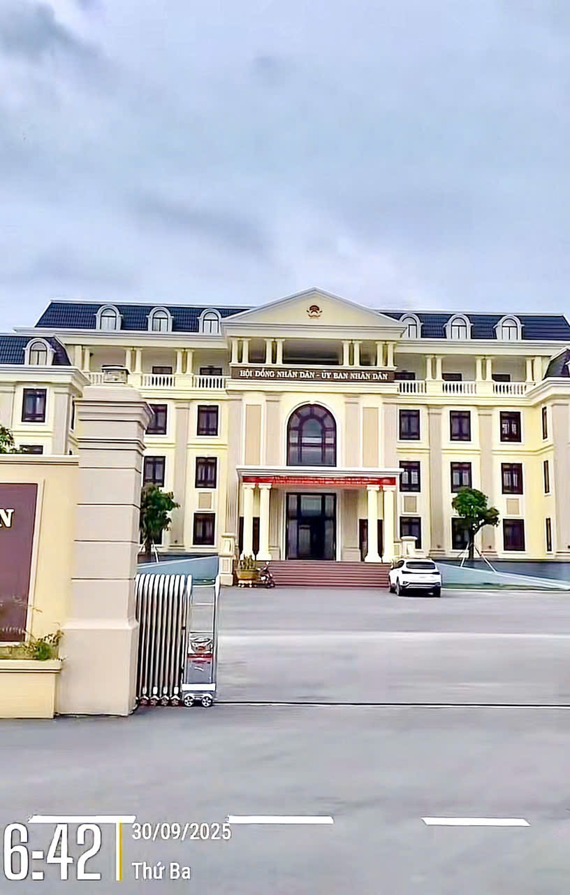 z7167276248080_53fba9fb4253abe91fe2b3fff8e955f9