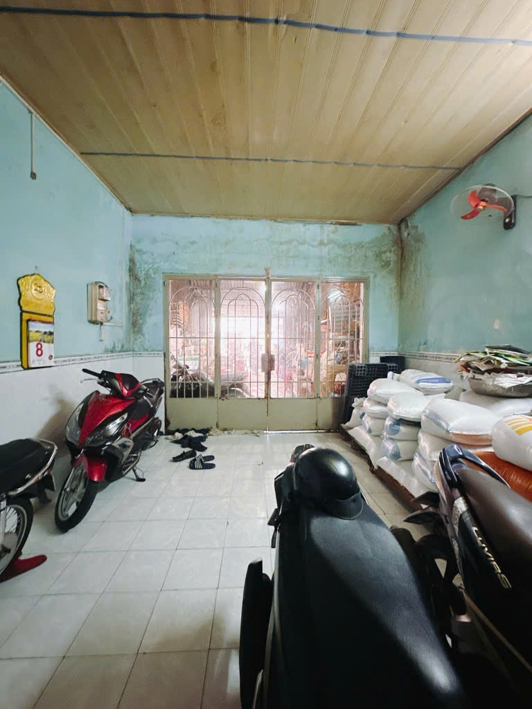 z7189864326573_5920d9bdc08a4a54bdfe0146bf225803