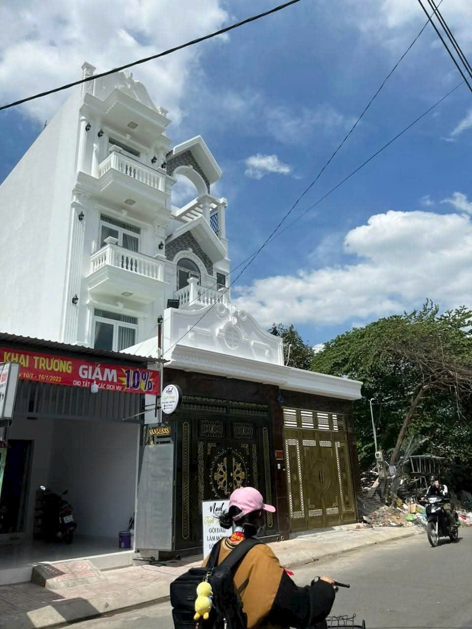 z7269906690693_91afe2fb18ae48935871f33b6c2293b9