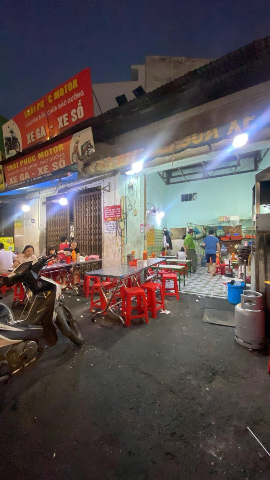 z7274378192890_9d3c2b5a6d1a1a047a09749c9dc0c851