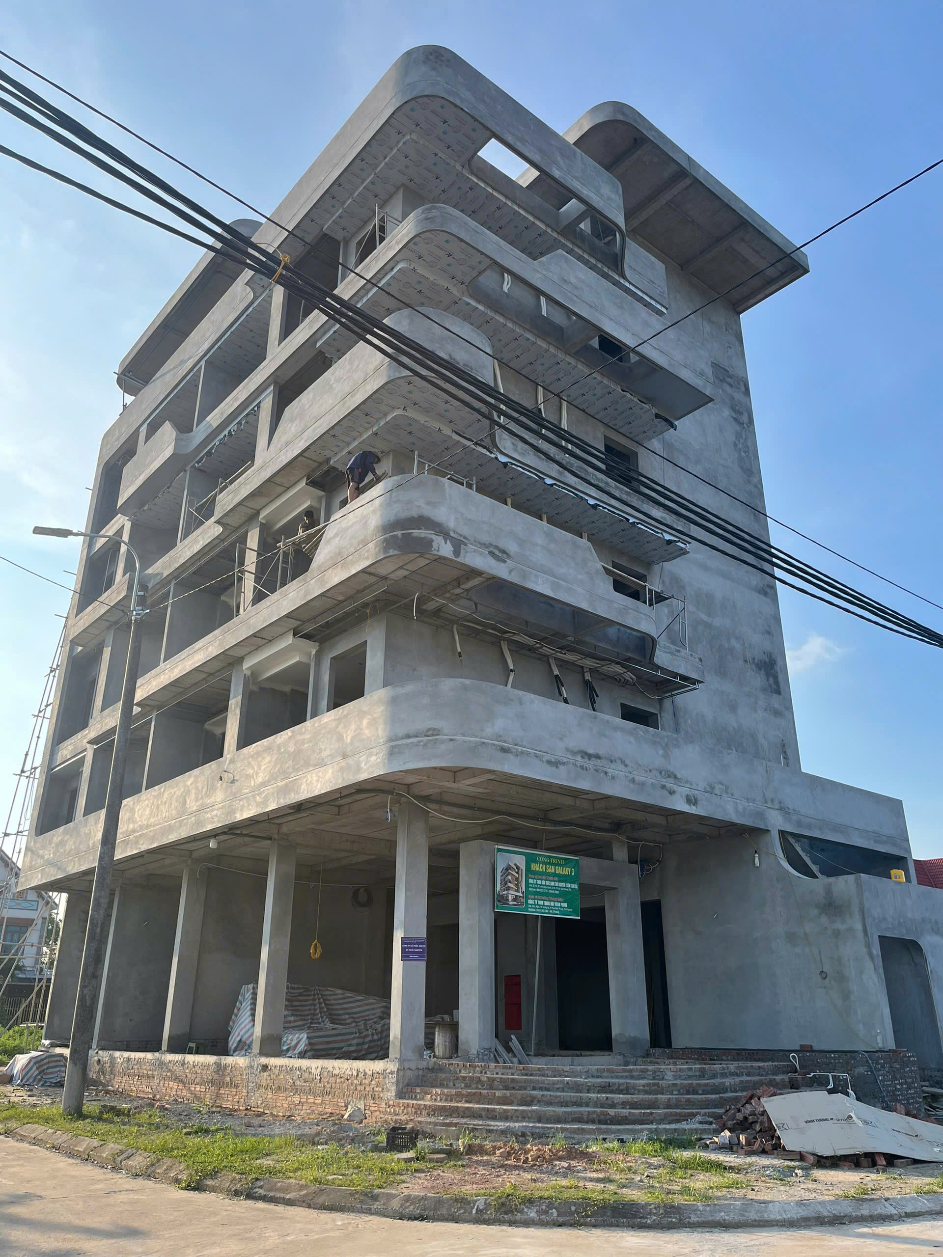 z7280674320830_77b91fcc2d11c7932dac74947c6103e4