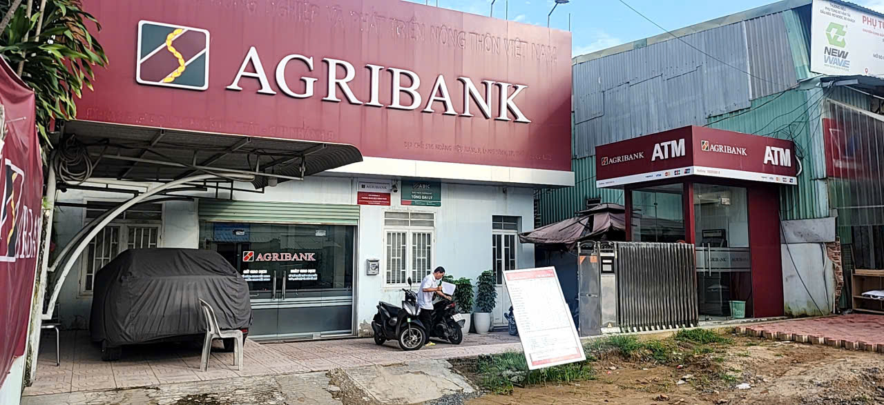 z7281088459591_6ac8d7886d3cb187bda8593cf388df76