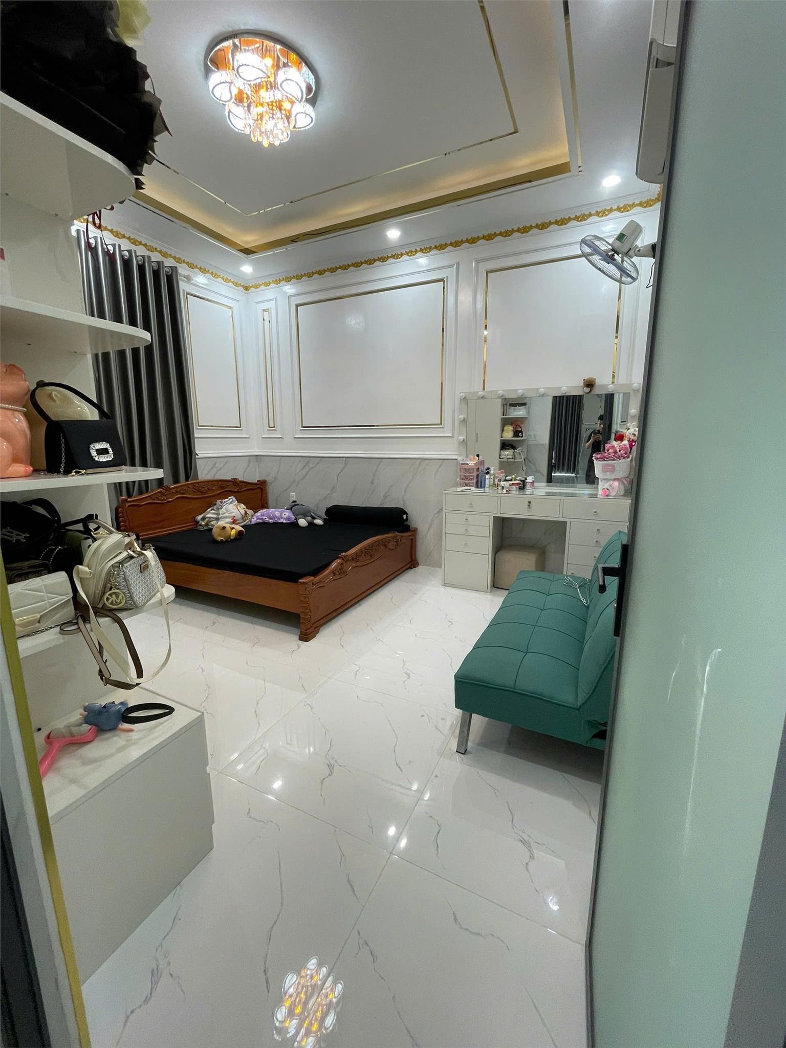 z7284087392558_8ac81c8f2f580ab564dfeb0821bdbb71