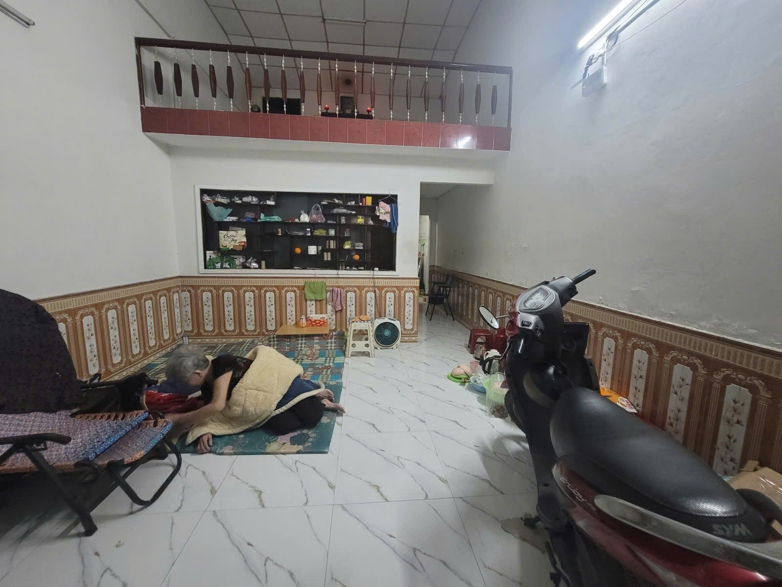 z7299021058594_1aac55d68370de422fbcdc3a7de6bf57