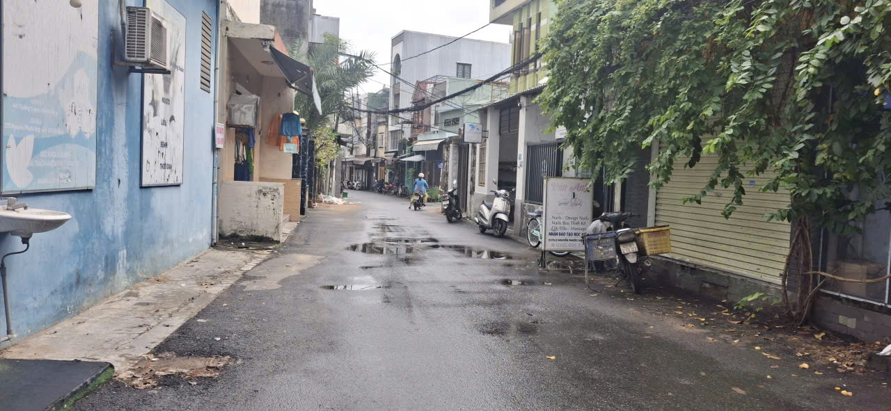 z7299183135446_24504f394ef480cefbab201efbd0bf1f