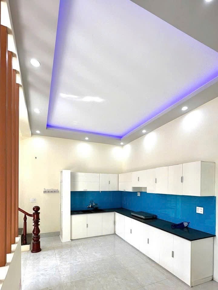 z7307502556372_33093e8f77017ca689811f92b8f7c70c