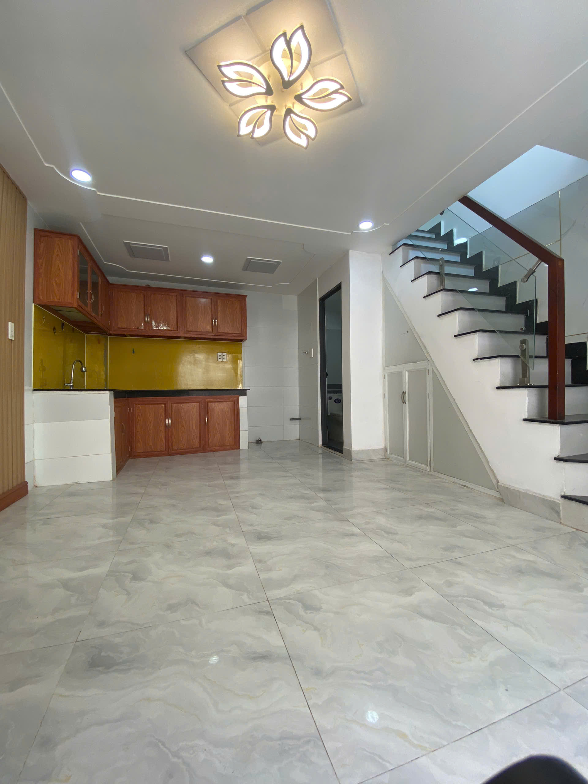 z7308156300913_e91c08e2b061425520b90fa79409efcf