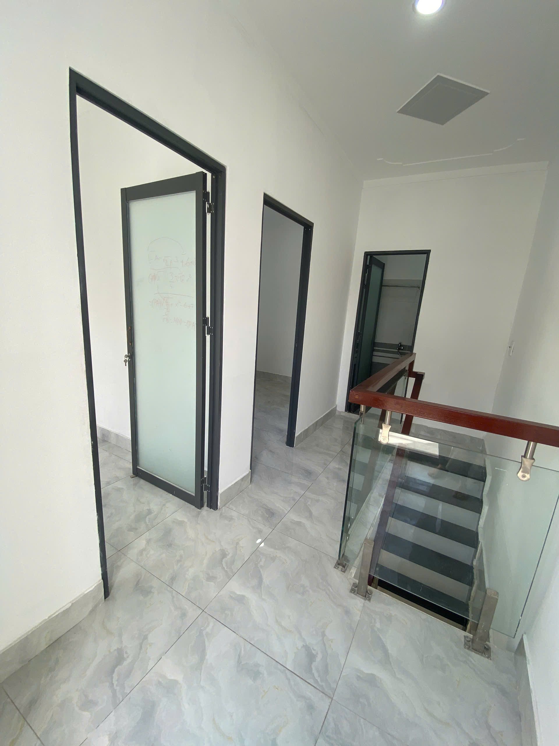 z7308156330133_0c48fb95903b2709fbf327b2d5e67018