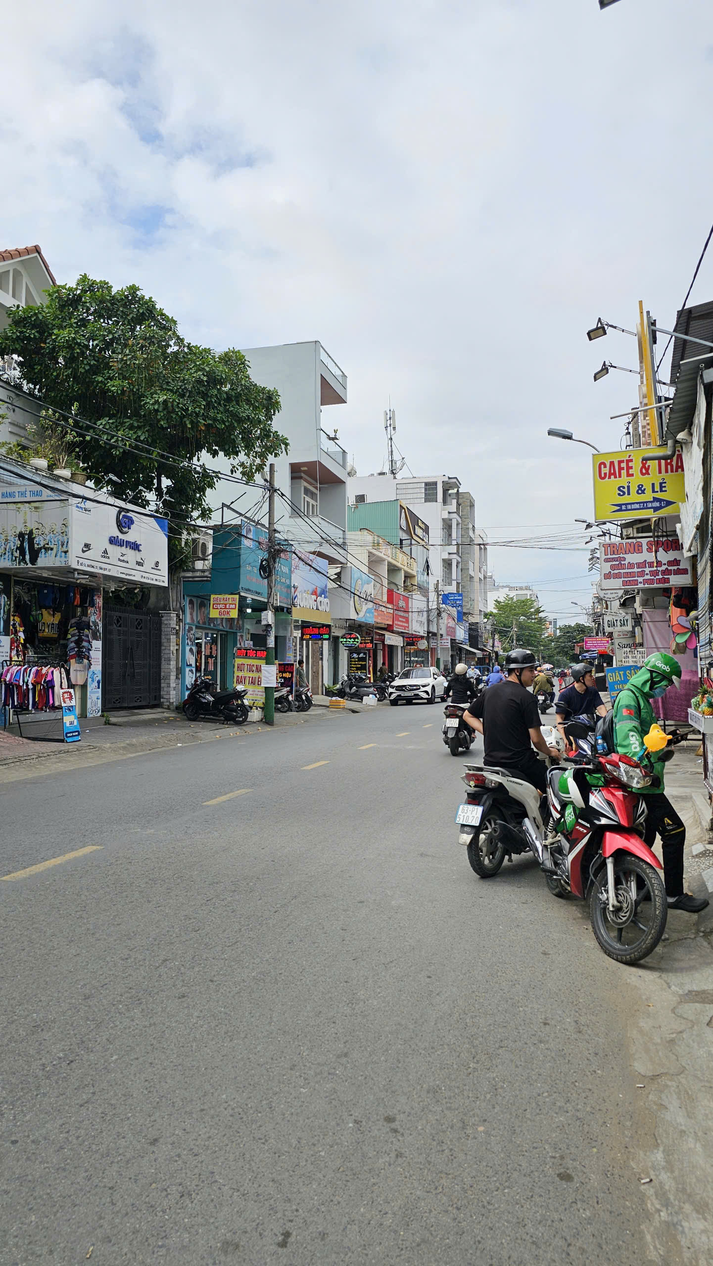 z7311927201248_4e92467b97a831a14e1b722bb526460e