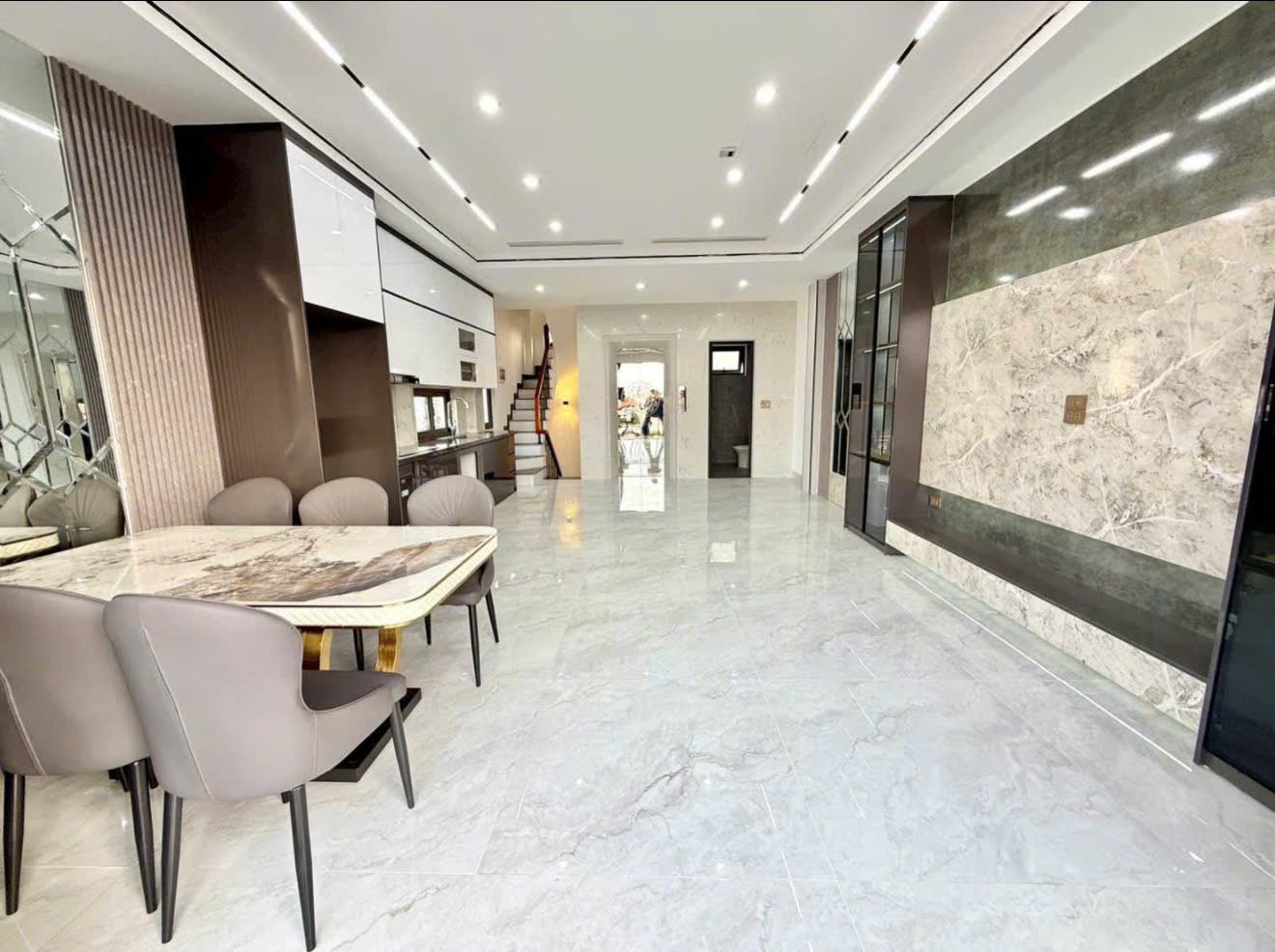 z7323636613800_5a20db00eb775ee1b059daf0515b54d6