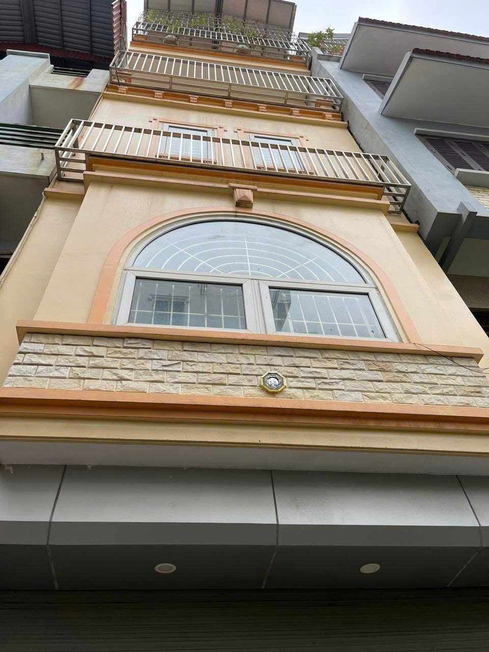 z7333057268082_64c38cb4757c620ce12e68d27f804b80