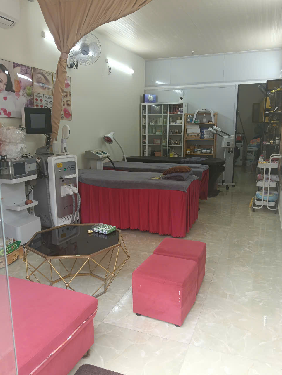 z7335674834018_5ef654a6262b91621aba291c6ecf76e8