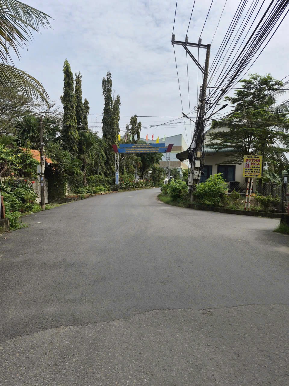 z7336472437435_420d302bca21e52aff719404380aad3a