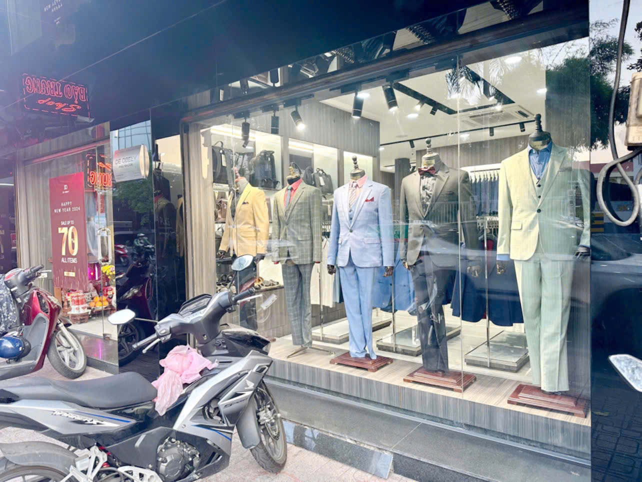 z7337281621547_68ede3d6c9beb2da42fd58f84135a328