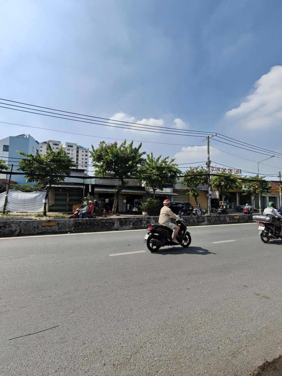 z7352418137553_e507cbadedb56ae753a177a5db4ab9b2