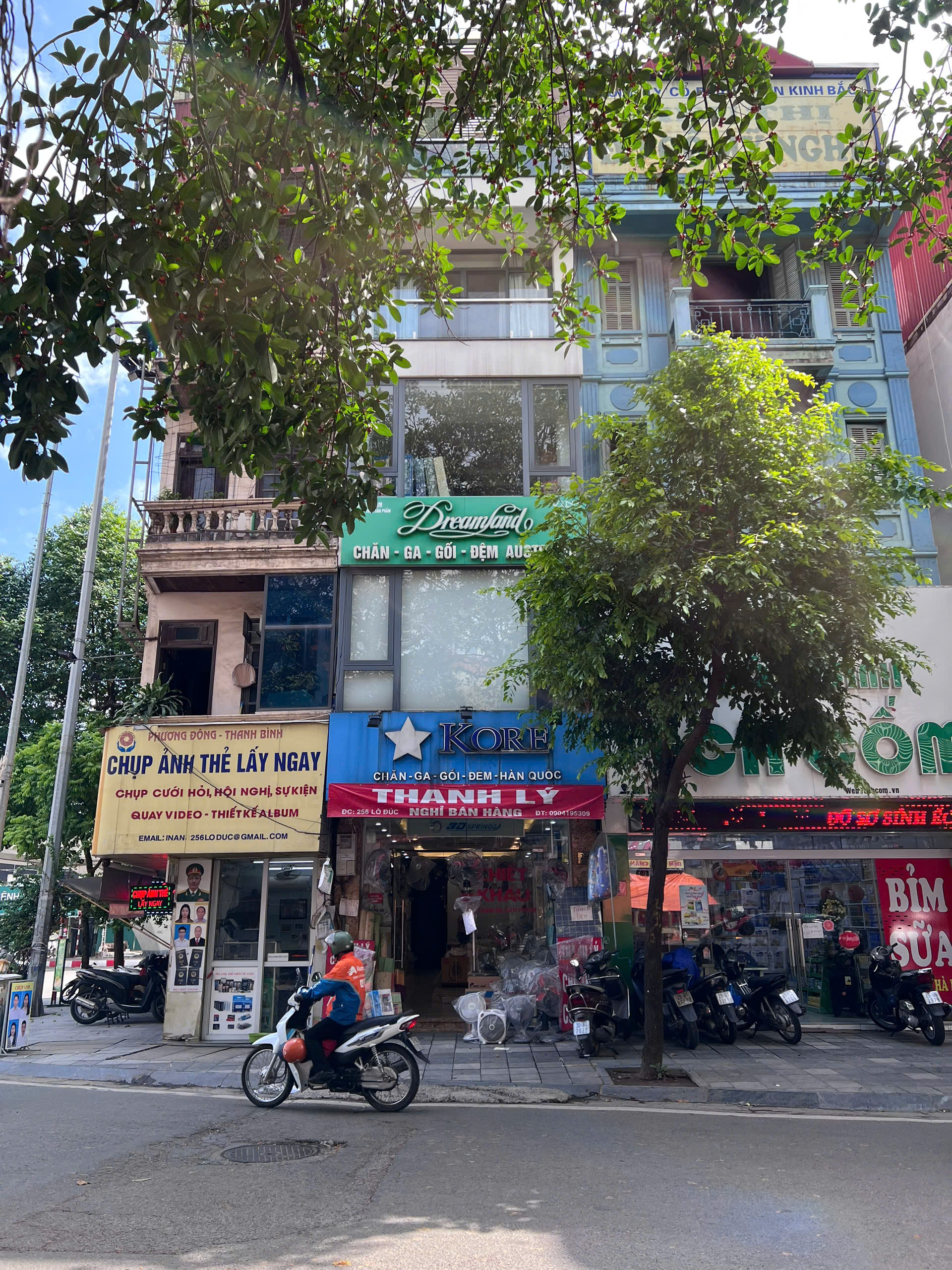 z7356660536438_aa3d2b29b576eb2a6550f1a7b014834c