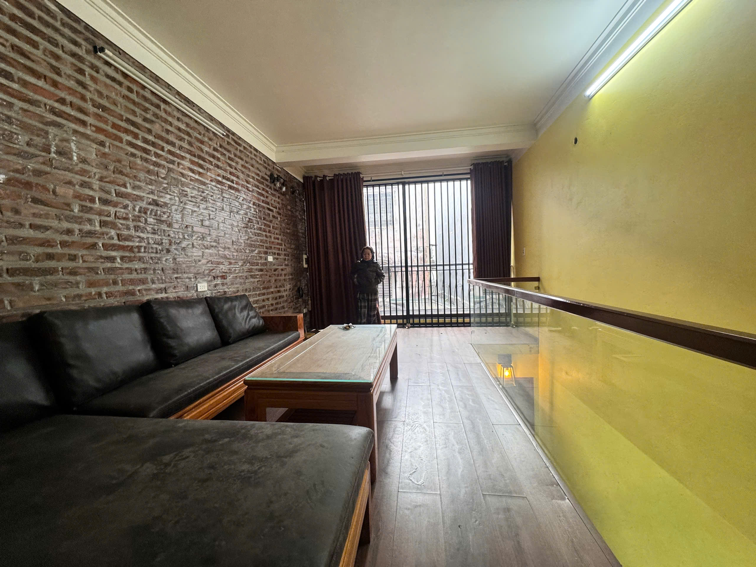 z7373294455449_677dbe02d3bce1a0375296b1d4336725