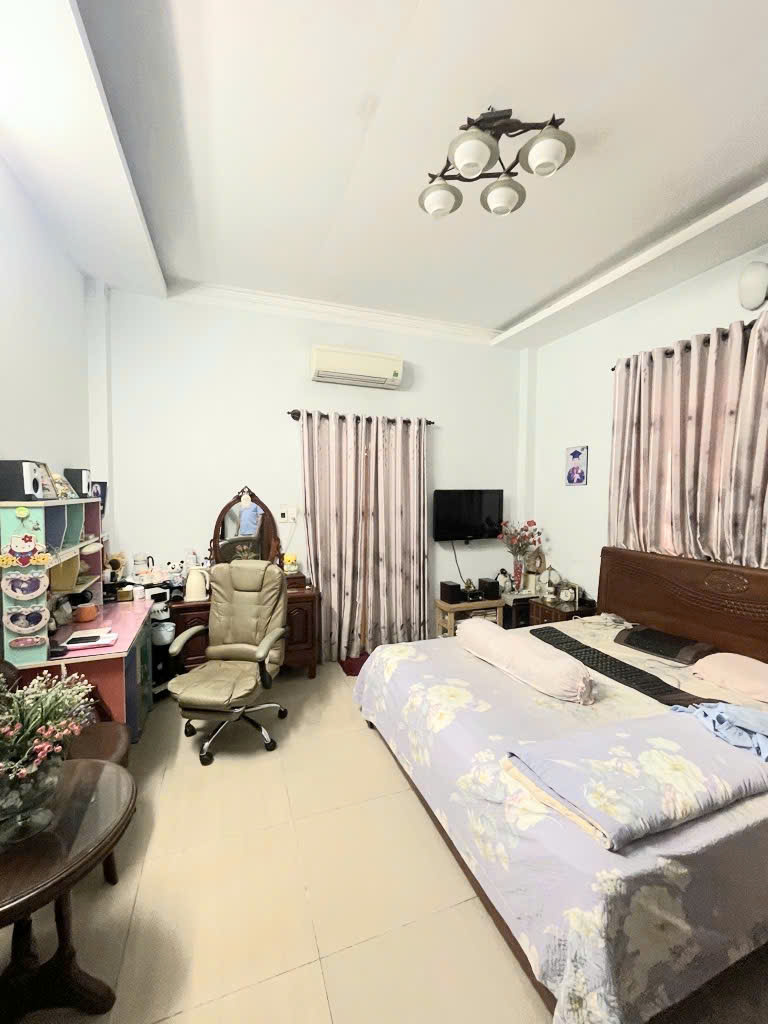 z7375200517967_879d39c2f8189a365d871e04482df74e