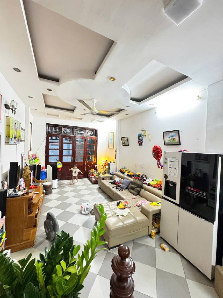 zpy-DB9DD3E-md8ratav_27_8