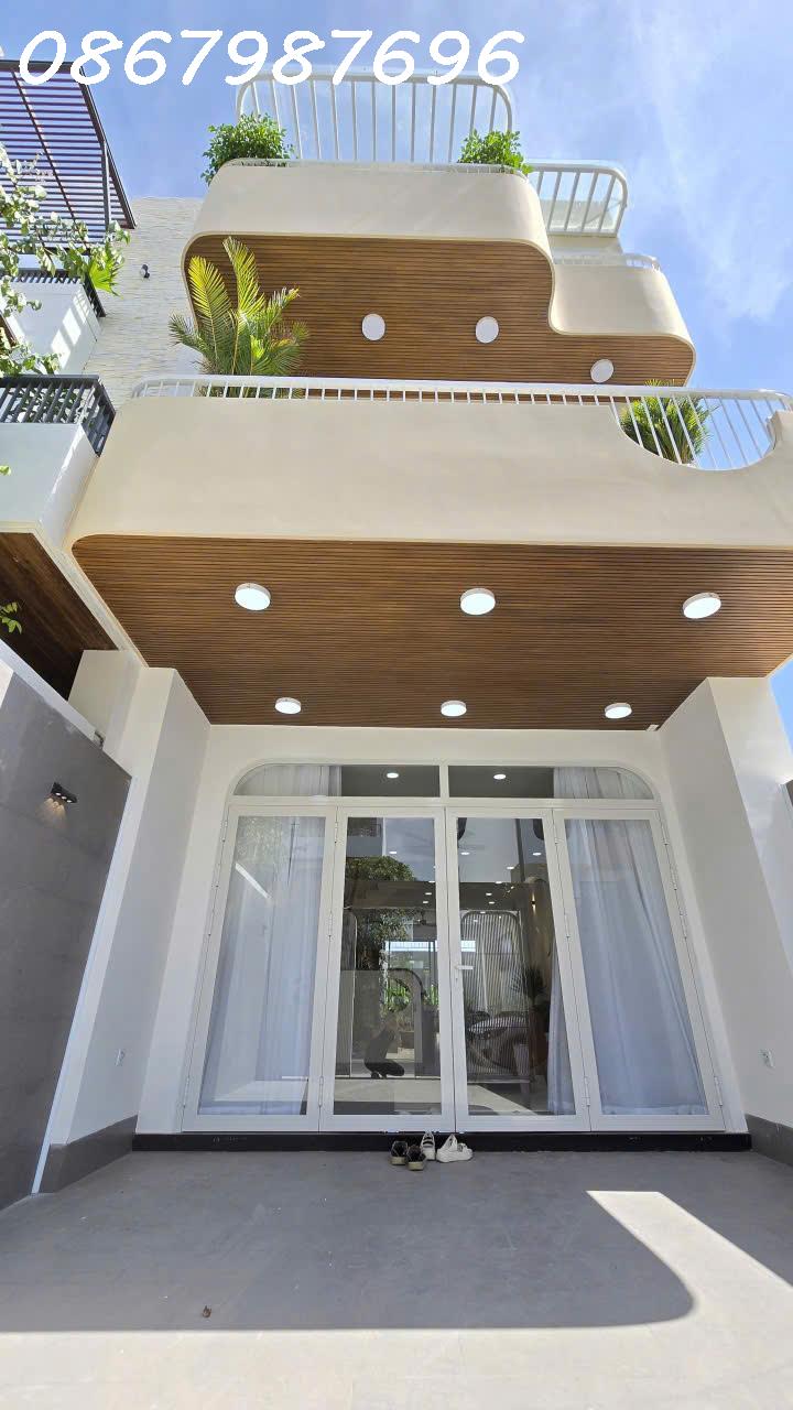 119648192022693761314