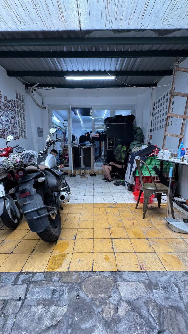 18531657131194136339