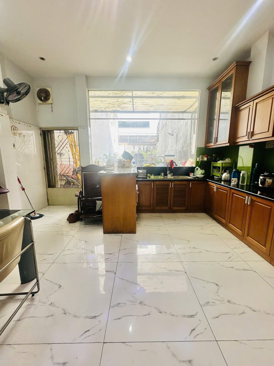 262601509204306586328