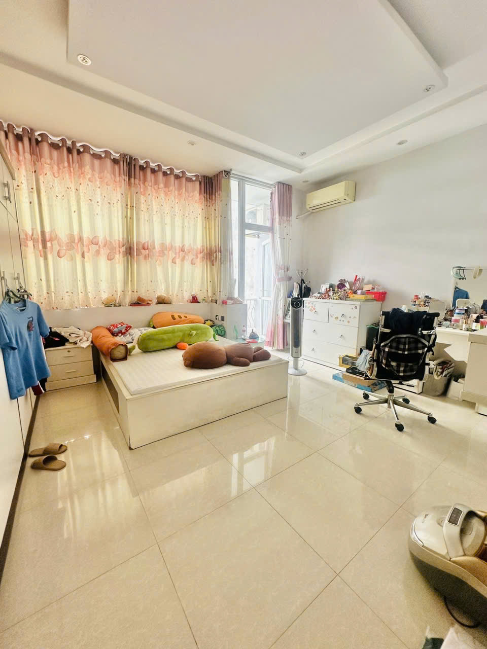 331639712925888256034