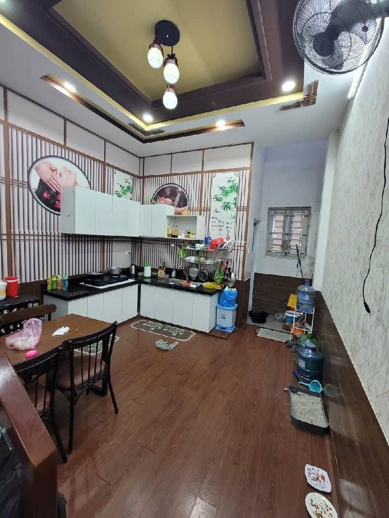 41yl-C39D6BB8-mkxq9pic_525_12