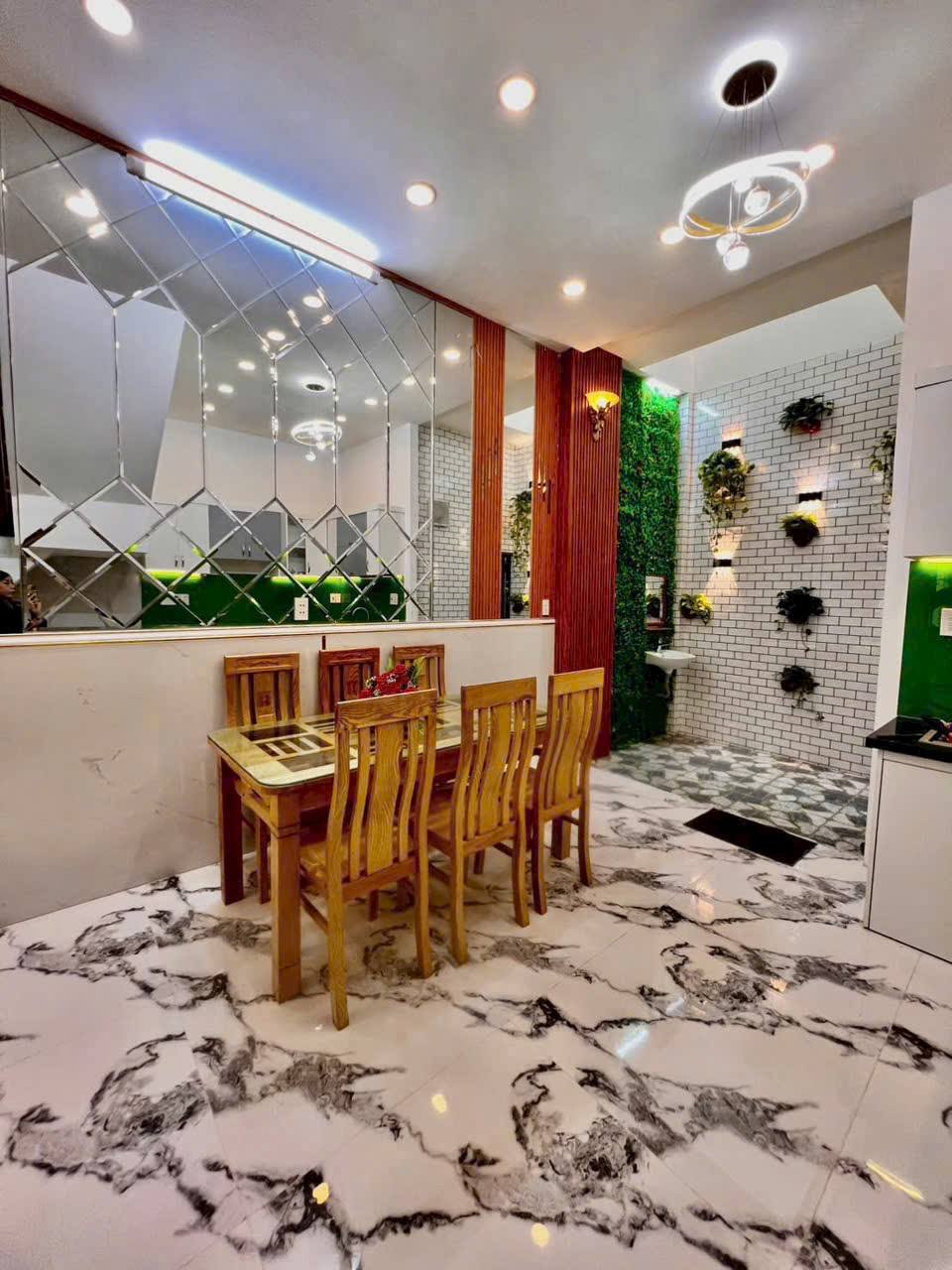 618265949_1314276357274007_229692875503048753_n