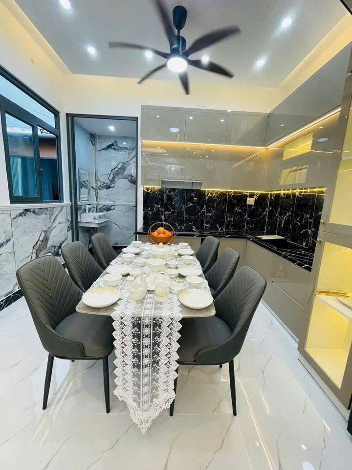 620076135_1317406540294322_4167616995564203314_n