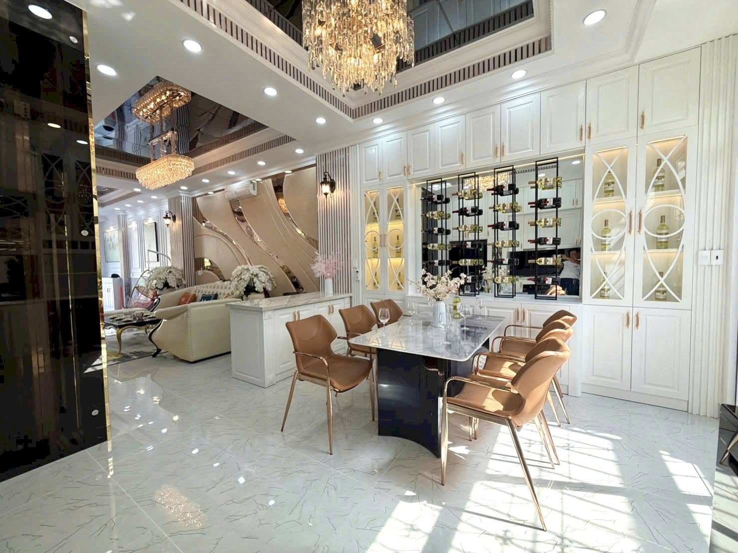 622210298_1747932473240078_576236826051692970_n