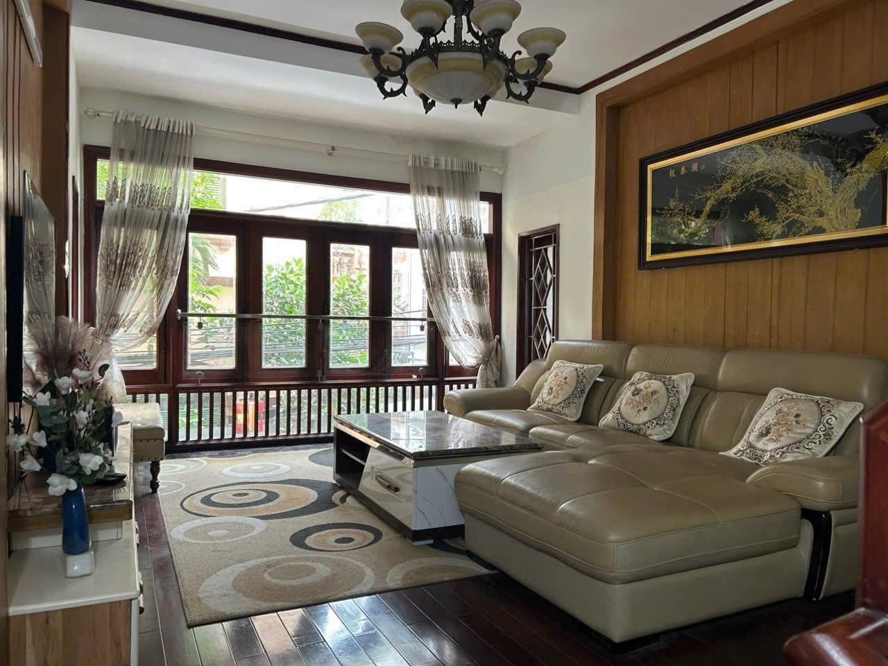 623403243_1998086900749794_85961