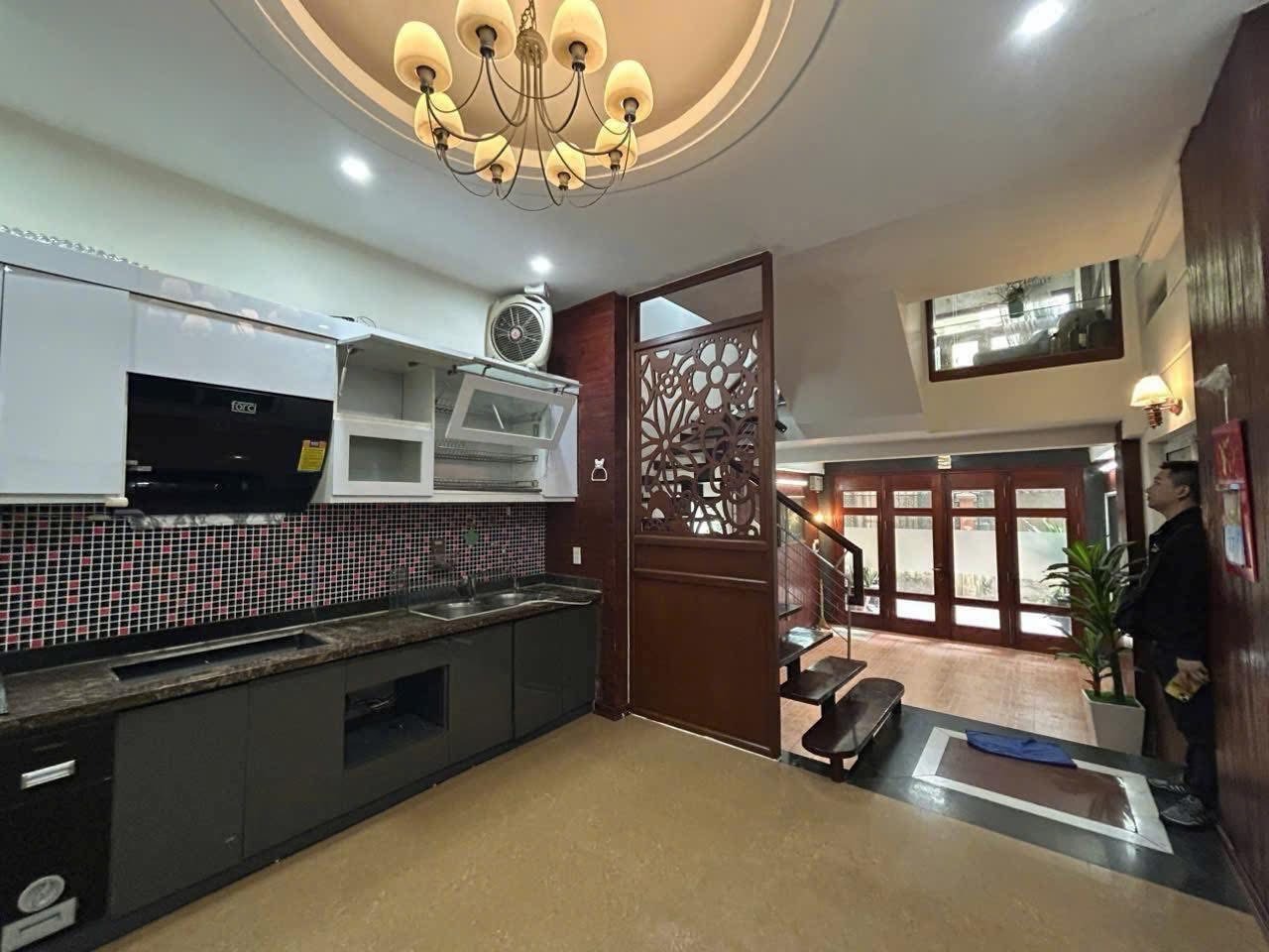 623404197_1998086800749804_62754