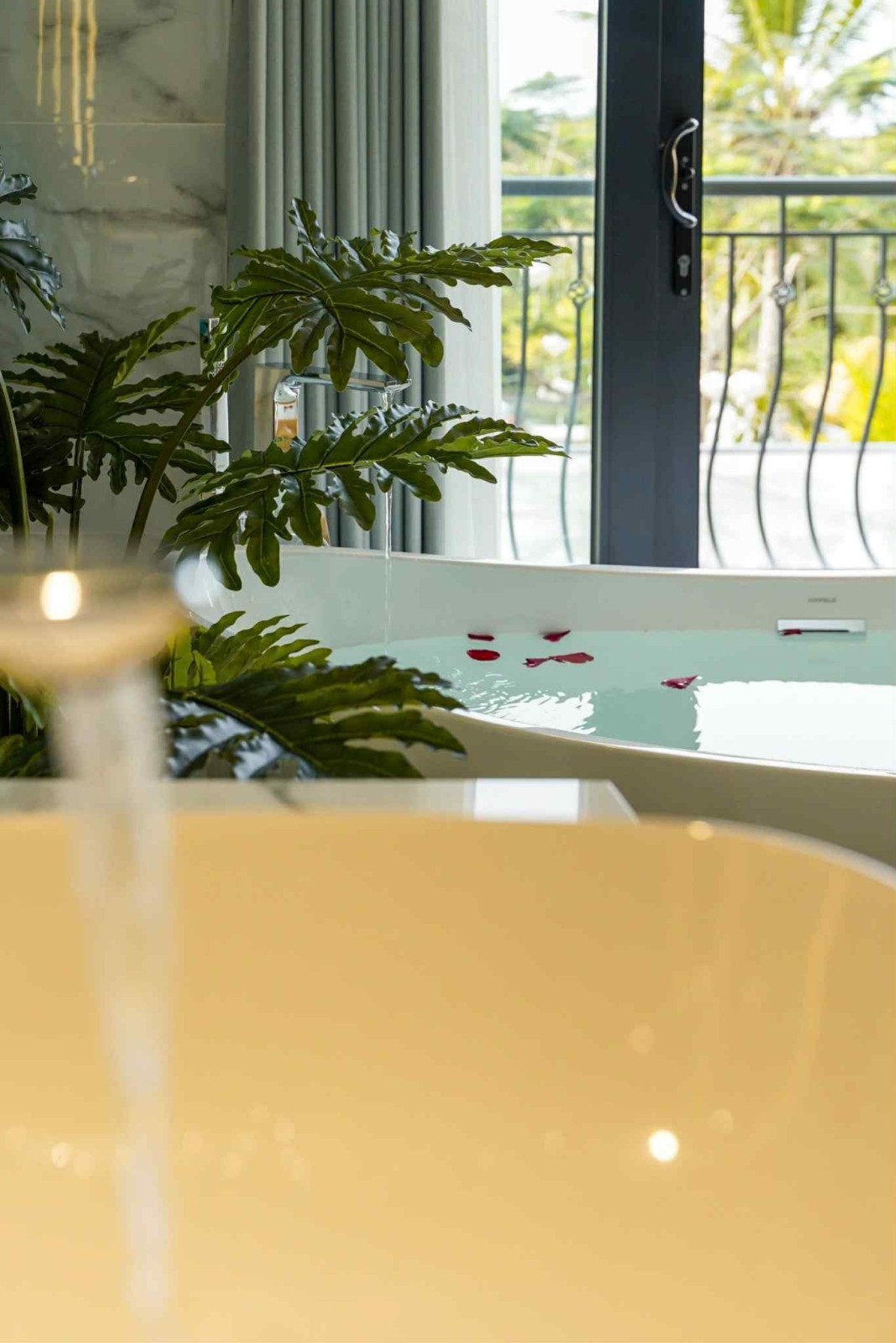 9422bc6dddfe2183df218b2a51d44437