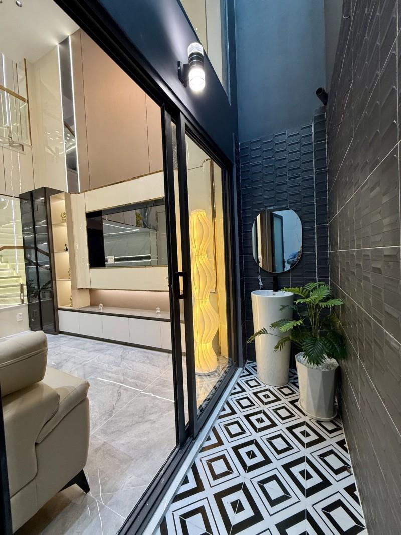 ban-nha-hem-154-pham-van-hai-ban-nha-phuong-3-tan-binh-0707318818-2