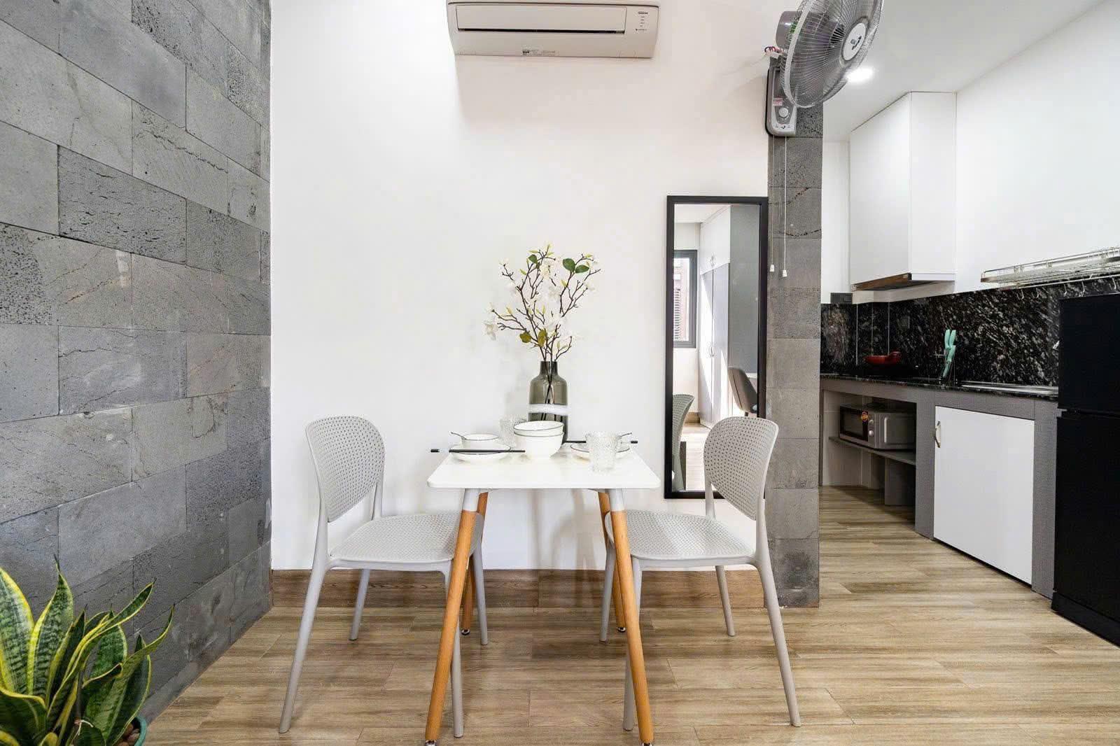 ban-nha-mat-tien-noi-bo-cmt8-ban-nha-phuong-4-tan-binh-0922196969-3