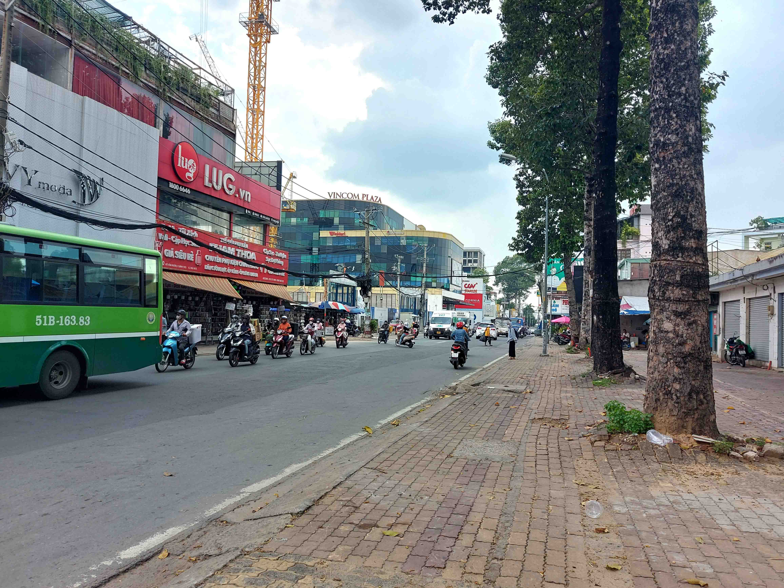 ban-nha-mat-tien-vo-van-ngan-linh-chieu-thu-duc (12)