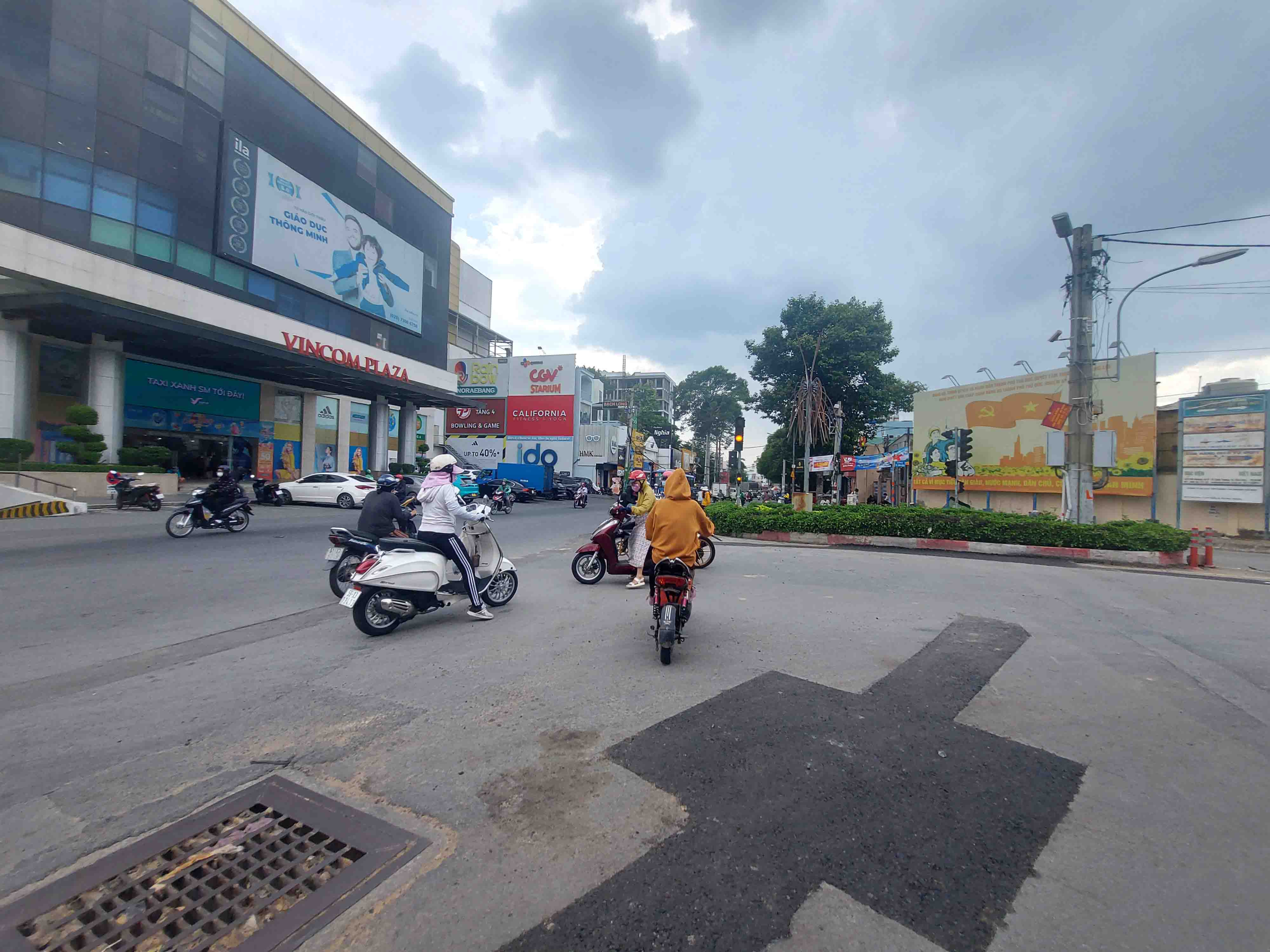 ban-nha-mat-tien-vo-van-ngan-linh-chieu-thu-duc (6)