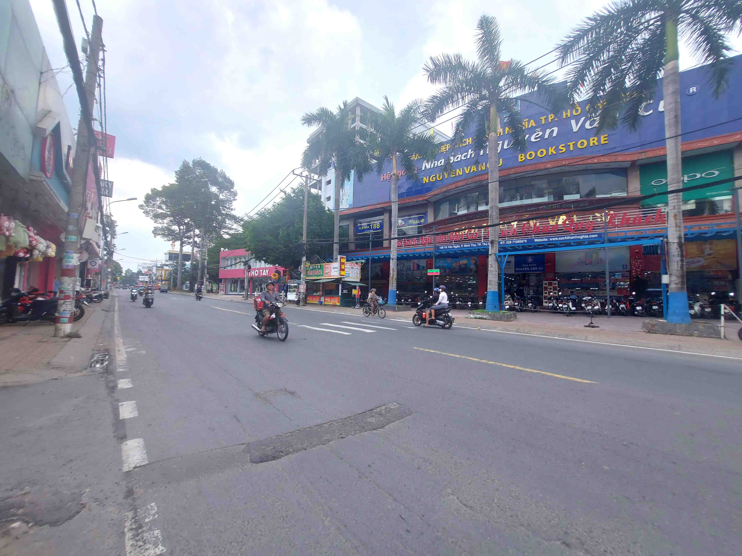 ban-nha-mat-tien-vo-van-ngan-linh-chieu-thu-duc (7)