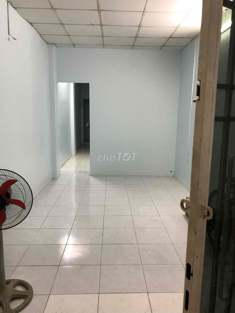 c43276fdc7ad23e57511a842c7e5f04f-2962833371538964435